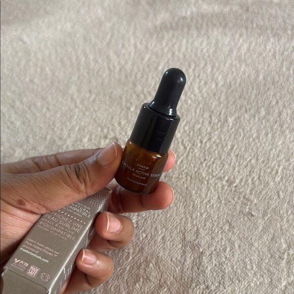 True Botanicals Chebula Active Serum 5ml NIP - Picture 8 of 8